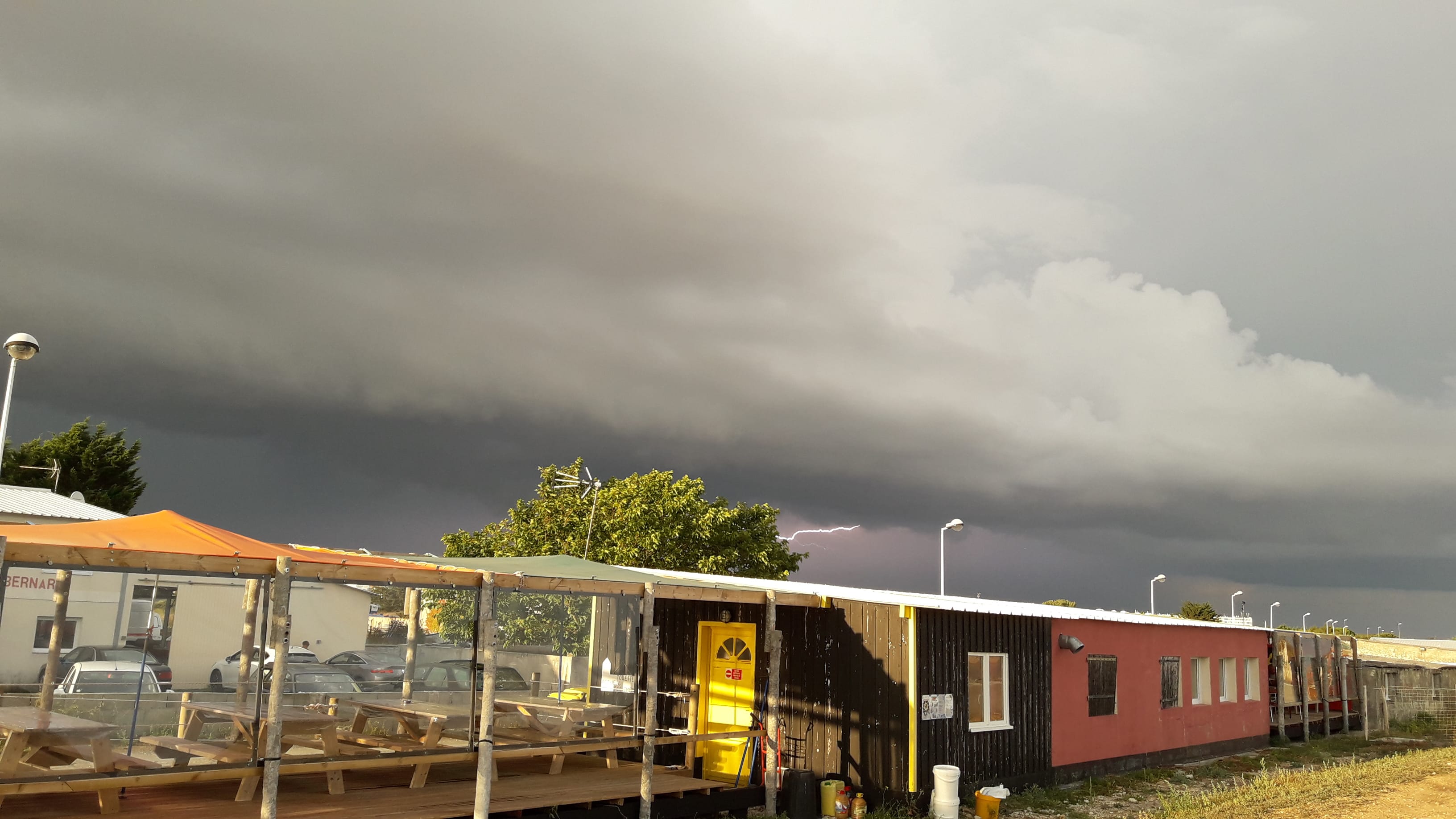 Orage au sud de La Rochelle - 15/09/2017 18:30 - BENJAMIN LABAT