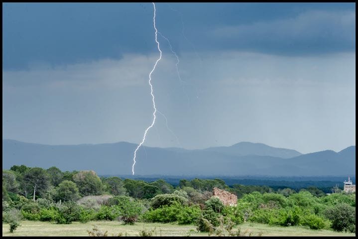 Impact en air sec dans la région du vieux cannet, à proximité de l'aérodrome. - 08/05/2018 17:00 - Olivier FOUCAUD