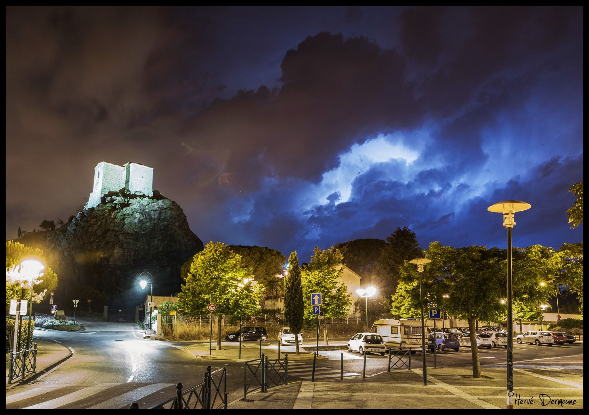 Orage qui est passé sur l'aire toulonnaise le 28 juin dernier vers 3h du matin. Photos prises à La Garde. - 28/06/2017 03:00 - Hervé DEMOUNE