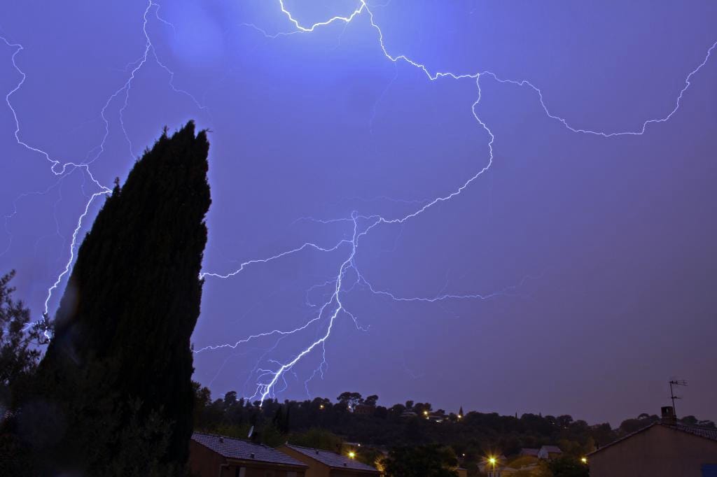 Orage sur Marseille nuit du 29 août - 29/08/2016 23:30 - Patrick Fitamen