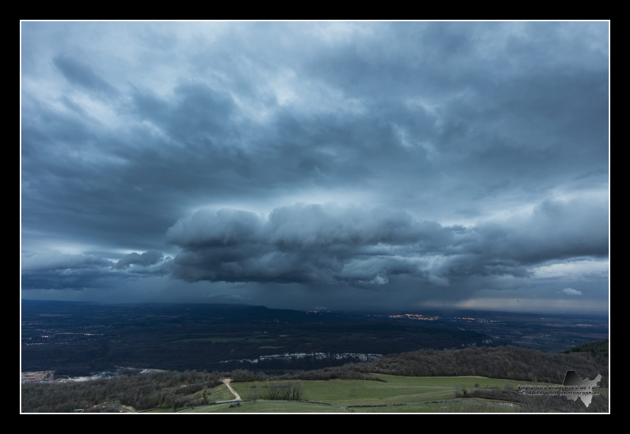 orage du 31/03/18 au soir dans la plaine de l'ain - 31/03/2018 20:00 - brice volo