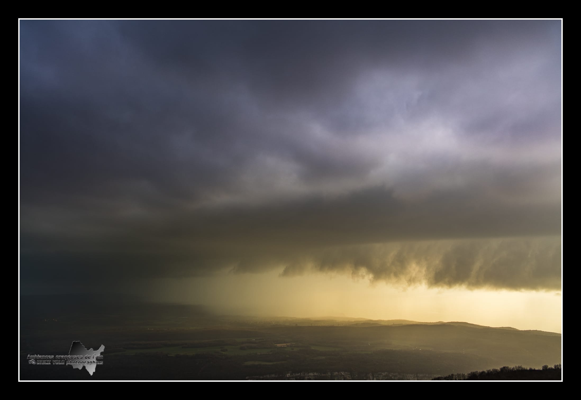 arcus sur la plaine de l'ain le 4 au soir - 04/04/2018 18:51 - brice volo