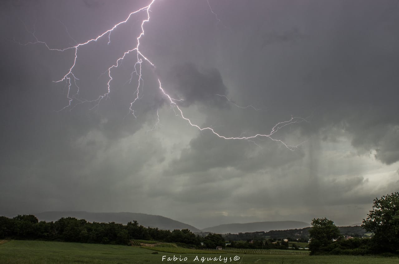 Orage 21 mai 2018, massif du Pilat - 21/05/2018 19:45 - Fabio Aqualys