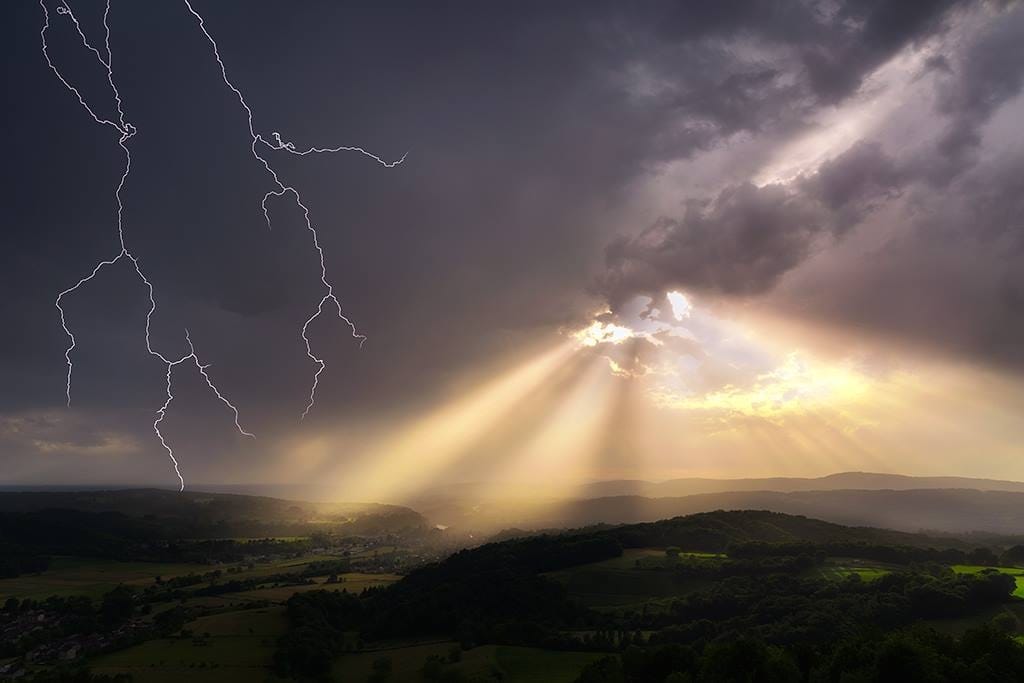 Orage dans le Haut-Bugey (01). - 29/06/2016 22:00 - Simon VENIN