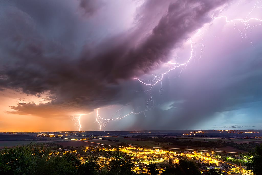 Orage du 30 juillet 2017 sur Ambérieu-en-Bugey (Ain) - 30/07/2017 21:34 - Simon VENIN