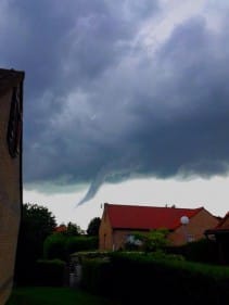 Photo transimise par F. MASSEMIN et le compte Facebook de Meteo Nord Pas de Calais - 24/05/2014 16:20 - Florian MASSEMIN