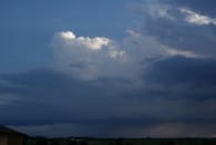 L'arrivée d'une cellule orageuse et sa partie frontale au dessus du blayais (Gironde). - 07/06/2014 20:56 - Xavier Montaut