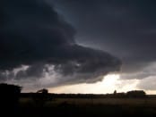 Saint-Ambreuil : 71240
Un bel Arcus qui file plein Nord en direction de la Cote D'or. - 28/06/2014 20:25 - EMMANUEL SIMON