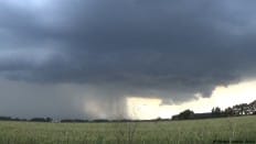 Chasse orage faible totale 4 impactes - 04/07/2014 18:10 - AMELIE RICHEZ