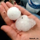 Grêlons sous orage supercellulaire à Campigny (27 Eure) - 19/07/2014 17:40 - rudy christen