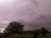 Orages au nord de Toulouse le 08/08/2014 vers 22h - 08/08/2014 22:00 - Grégory KLEIN