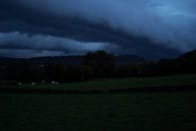 Un arcus bien costaud ce matin au dessus de la campagne de Saône et Loire (Burzy-71460) - 07/10/2014 07:30 - EMMANUEL SIMON