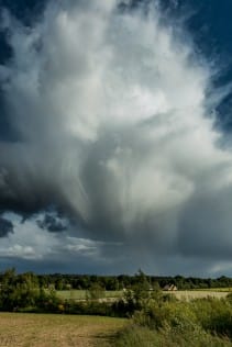 Ciel de traine active cet après-midi aux alentours de Rennes.4 - 19/05/2015 20:03 - christophe russo