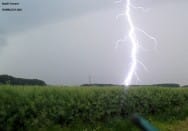 Photo d'un éclair négatif ramifié. - 05/06/2015 18:30 - Vincent nobili