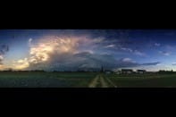 Orage au dessus de Mulhouse (Haut-Rhin, Alsace), vu depuis Village-Neuf (Haut-Rhin, Alsace itou ;-) ), dans la lumière du soir. - 13/09/2015 21:15 - Philippe Meisburger