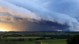 Arcus en soirée dans le Bas-Rhin - 17/06/2016 23:00 - Simon KLEIN