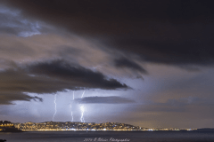 Photo prise de la pointe de l'observatoire limitrophe 83/06 des orages très électriques et spectaculaires. - 18/06/2016 05:00 - Olivier FOUCAUD