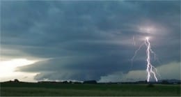 Supercellule près de Hazebrouck dans le Nord - 22/06/2016 23:00 - Wouter Van Bernebeek