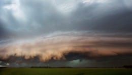 Bel arcus bien structuré, photographié en soirée près de Charleroi (Belgique). - 23/06/2016 23:00 - Nenah DEMUNSTER