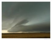 Un magnifique arcus, de très longue dimension a balayé Saint-Léonard-en-Beauce dans le Loir-et-Cher vers 9h10 TU - 14/07/2010 11:10 - Damien BROSSARD