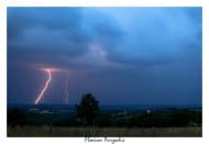 Orages remontant du sud-ouest en début de nuit, dans le département du Lot. - 07/07/2012 22:00 - Florian PARZADIS