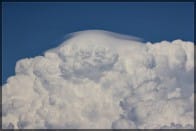 Formation d'un orage supercellulaire au dessus de Clermont-Ferrand le 16 juin 2013 - 16/06/2013 19:00 - Samuel DESMARCHAIS