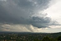 Seconde vue de l'amorce supercelullaire.

Vue depuis la commune de Saint Cyr au Mont d'Or. - 02/07/2013 18:00 - Alexis Maillard