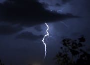 Orage sur la commune le tourne en gironde - 02/08/2013 22:56 - David Balespouey