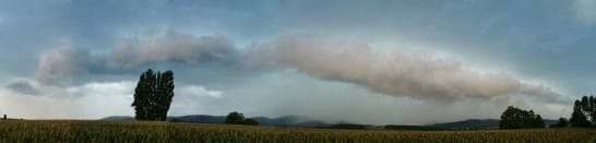 Arcus en approche dans le nord de l'Alsace  - 12/08/2013 19:55 - Hirschler Sébastien