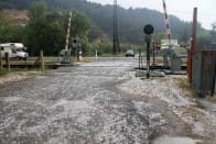 Orage fort le vendredi 25 avril dans l'après-midi. Un orage s'est en effet formé près d'Aix-en-Provence et aura donné pas mal de grêle entre 0,5 et 1 cm de diamètre en arrivant en Luberon vers les communes de Lauris/Puget. Avant cela l'orage a donné des grêlons de 2 à 3 cm de diamètre vers La Roque d'Anthéron. - 25/04/2014 16:00 - Paul MARQUIS