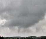 Un tuba a été observé le 26 août 2011, vers 10h55 locales, depuis le littoral de l'île d'Oléron (Charente-Maritime). Le phénomène, d'une durée estimée à environ 3 minutes, a pu être localisé au large de La Tremblade. - 26/08/2011 10:55 - 21 hurricane