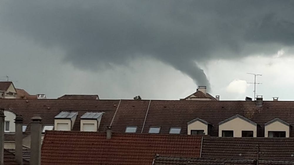 Tuba près d'Antony dans les Hauts-de-Seine - 16/06/2016 17:00 - Fl SSO
