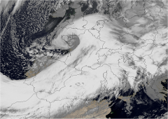 Passage de la tempête Ana sur la France avec violentes rafales et pressions très basses le 11 décembre