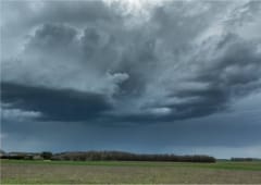 Orages parfois modérés de l'Aquitaine au Nord le 3 avril