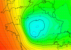 Orages de masse d'air froid à l'est, au passage d'une goutte froide remarquable le 14 juillet