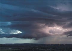 Dégradation orageuse dans une contexte chaud pour la saison le 17 avril