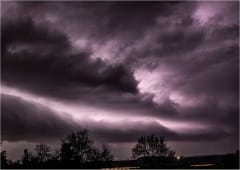 Activité orageuse marquée dans le sud-ouest le soir du 25 février