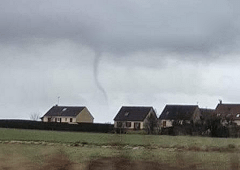 Tornade à Bertangles et Poulainville (Somme) le 10 février