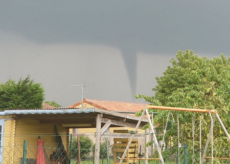 Tornade EF0 à Bessens (Tarn-et-Garonne) le 27 avril 2020