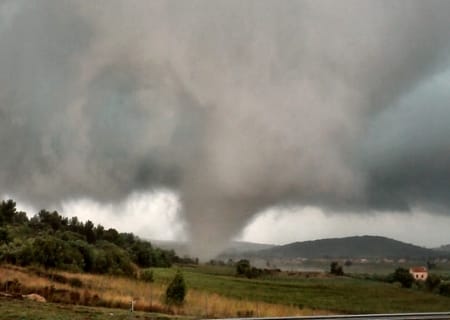 Tornade EF1 à Paulhan (Hérault) le 20 octobre 2019