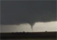 Tornade près de Segonzac (Charente) le 16 novembre